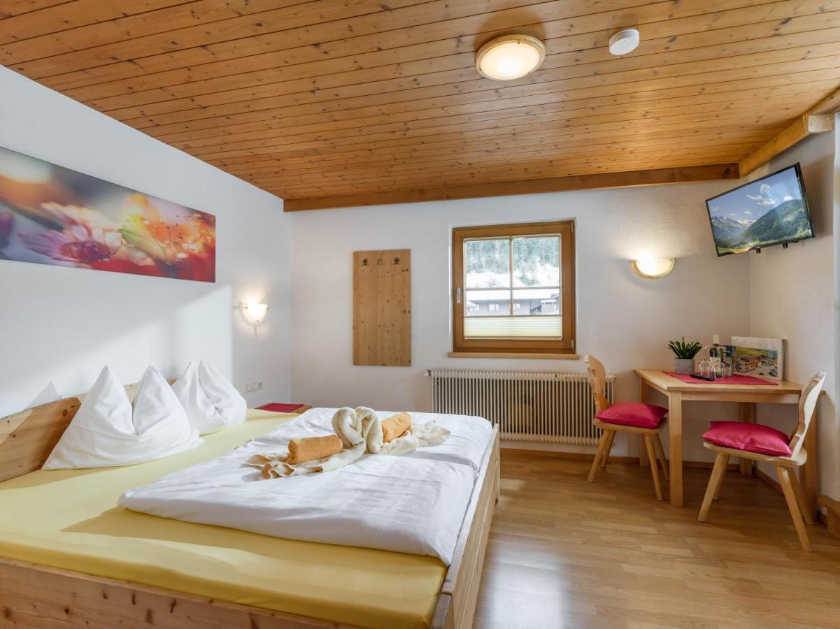 Gaestehaus Hochstaffl 겔로스 외부 사진